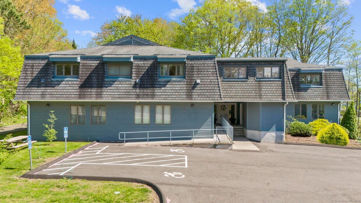 Foto principal - 47 Clapboard Hill Rd