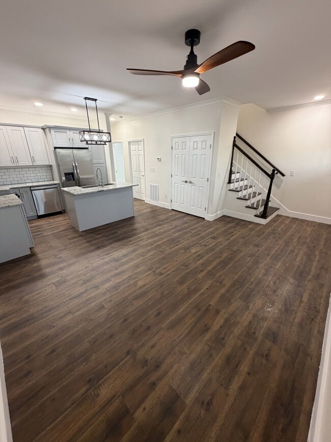 Photo - 1413 Woodbine Ave Townhome