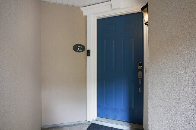 Foto del edificio - 32 Barrister Street, Clifton, NJ 07013 - 2...