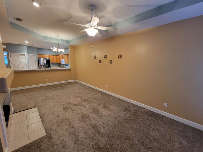 Foto del edificio - 5504 Hampton Woods Way