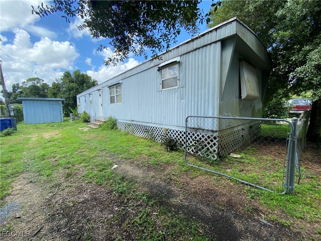 Primary Photo - 349 State St