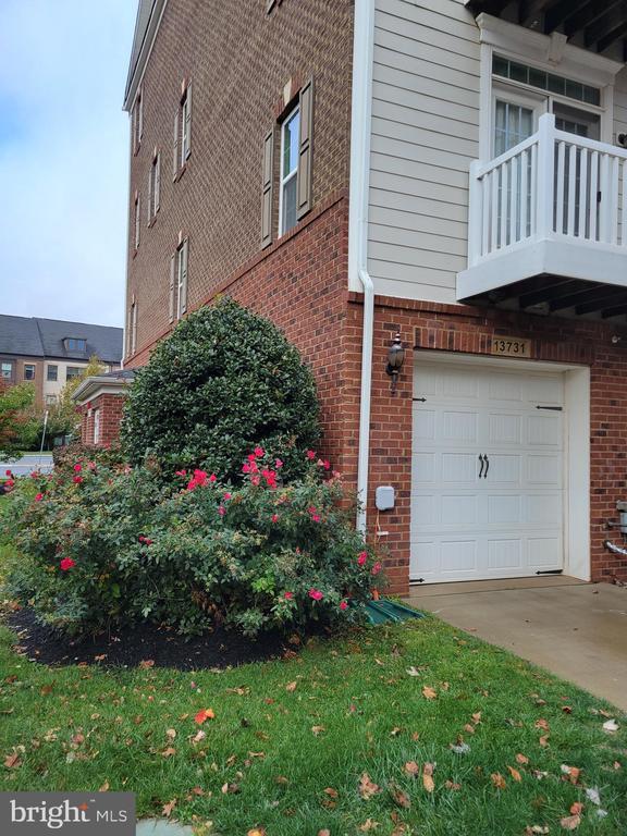 Building Photo - 13731 Air and Space Museum Pkwy Building Photo - 13731 Air and Space Museum Pkwy