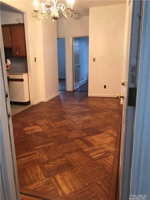 Foto del edificio - 79-07-79-32 32nd Ave