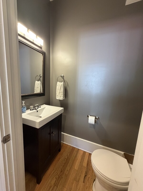 Foto del edificio - 845 Illinois St