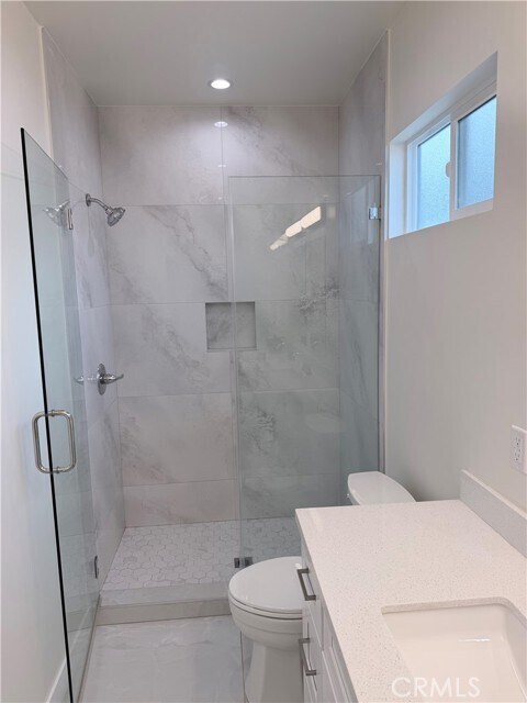 Foto del edificio - 8144 Vantage
