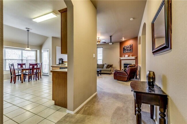 Foto del edificio - Frisco Gem with Spacious Yard, Patio & Top-Rated Frisco ISD Access