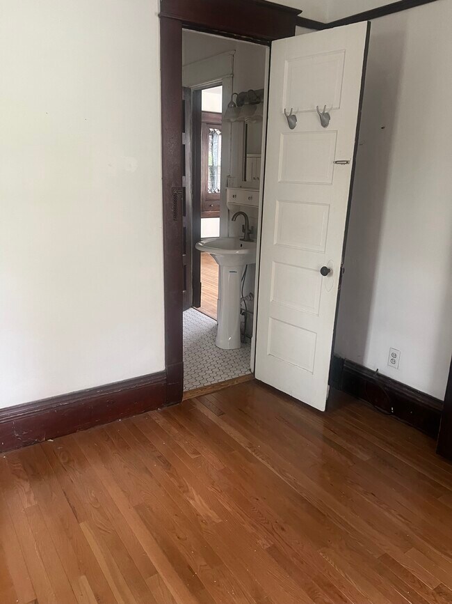 Foto del edificio - 611 19th St