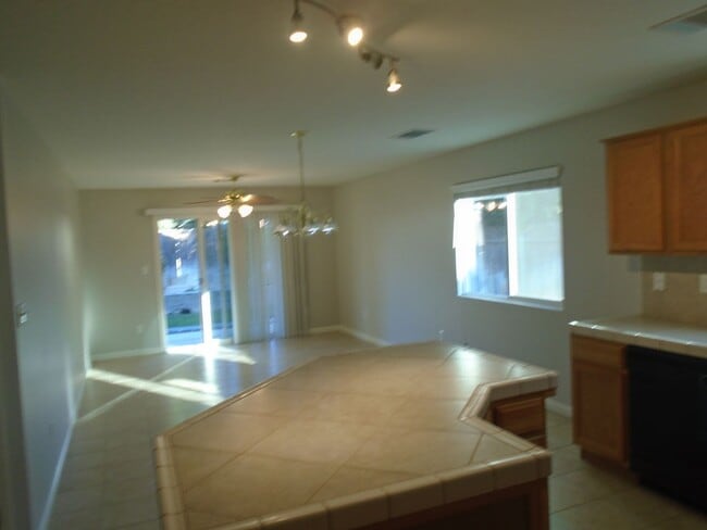 Building Photo - NORTHWEST! MOVE-IN SPECIAL $3225.00 TOTAL ...