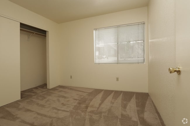 Interior Photo - Mountain Steppes Apartments