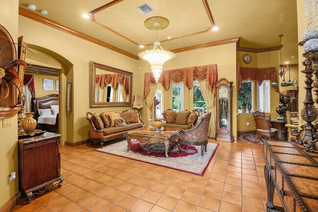 Foto del edificio - 7086 Hall Blvd