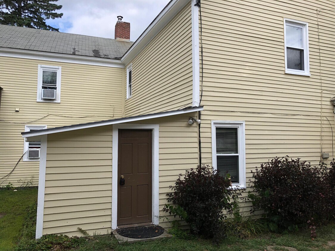 4 Federal St Unit 4B, Brunswick, ME 04011 Apartment for Rent in