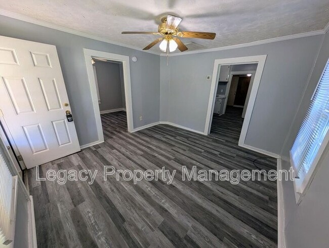 Foto del edificio - 712 S Kirkman St