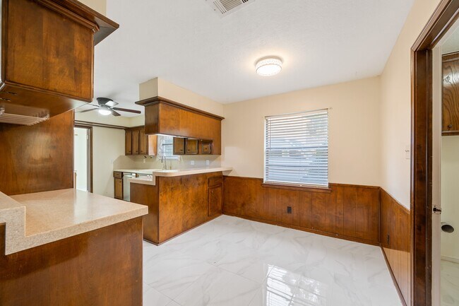 Foto del edificio - 12626 New Kentucky Rd