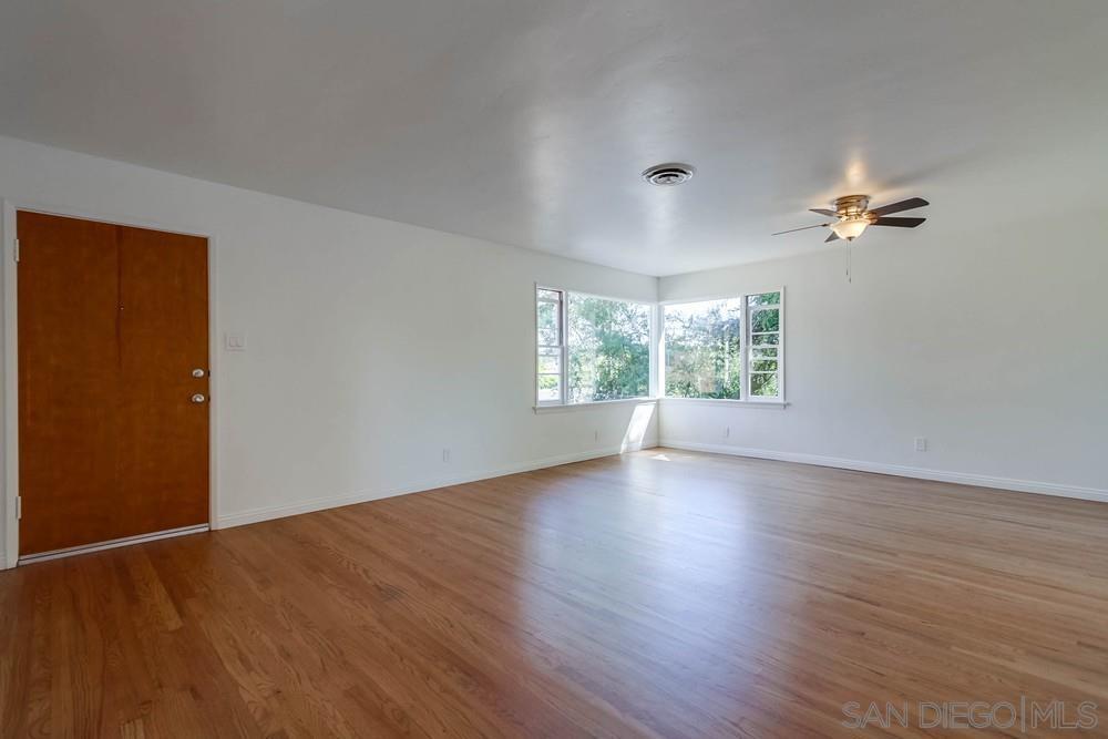 Foto principal - 203 E 10th Ave