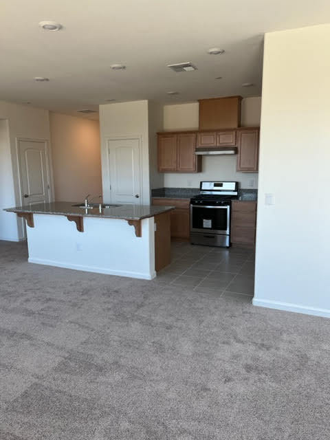 Building Photo - 3592 Pacifica Dr