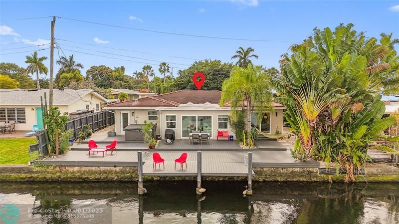 Foto principal - 817 NW 30th St