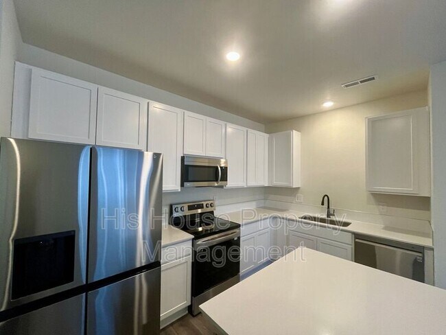 Photo - 299 Condor Wy