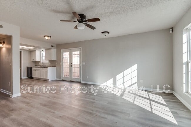 Photo - 4713 Love Dr Apartment