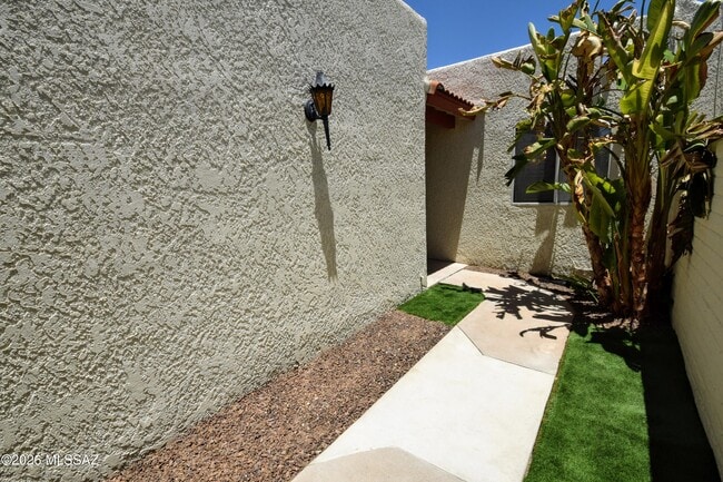 Foto del edificio - 814 N Crescent Ln