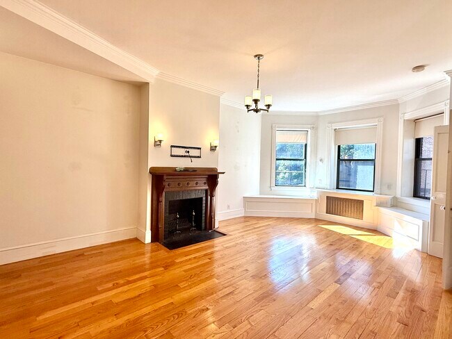 Foto del edificio - 247 Newbury St