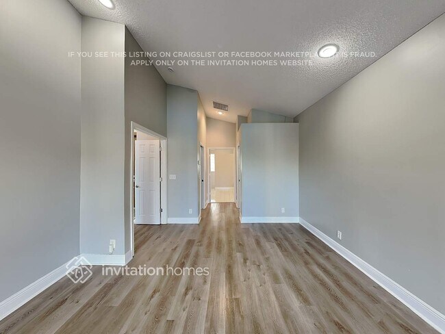 Foto del edificio - 5077 NW 104th Ave