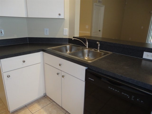 Building Photo - 24540 Laurel Ridge Dr