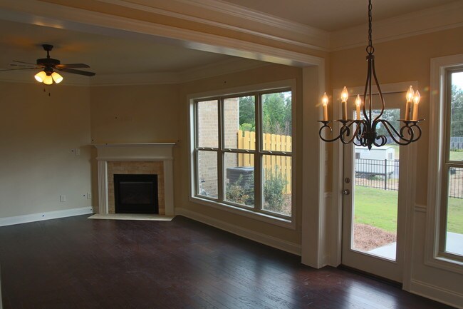 Foto del edificio - 5075 Abbotts Bridge Rd