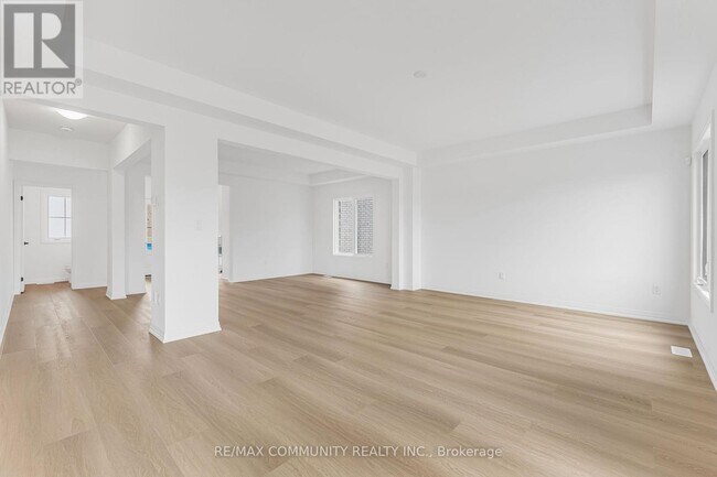 Building Photo - 125 Westcott Rd