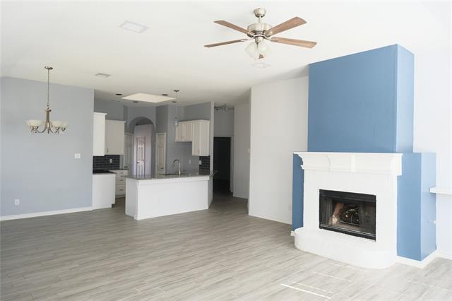 Foto del edificio - 10707 Copperwood Dr