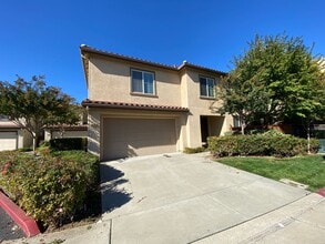 Building Photo - 8461 Crystal Walk Cir