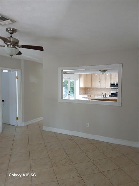 Building Photo - 17131 SW 85th Ave
