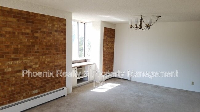 Building Photo - 850 20th St