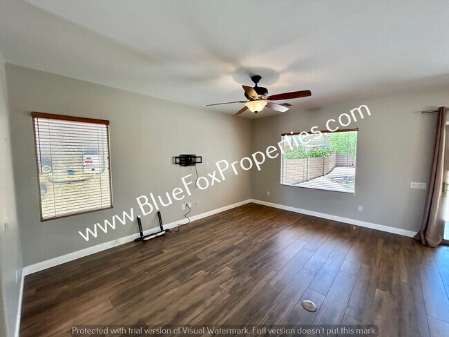 Foto del edificio - 10412 E Capercaillie St