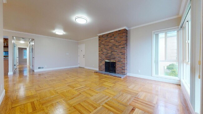 Foto del edificio - Charming Daly City Home with Stunning Views & Convenient Bay Area Access