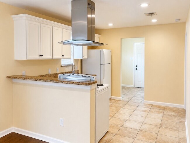 Foto del edificio - 713 E 32nd St