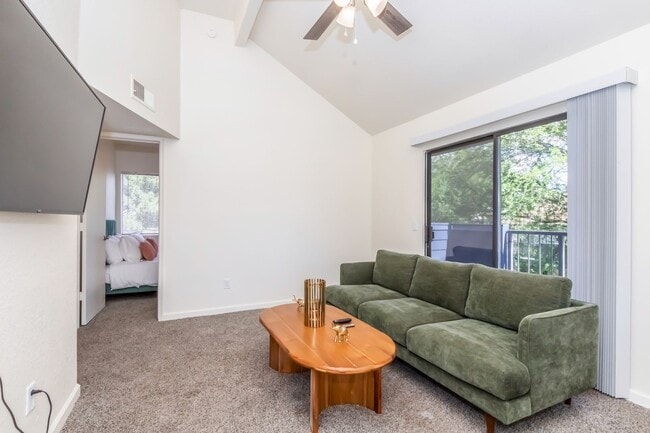 Interior Photo - Mountain Steppes Apartments