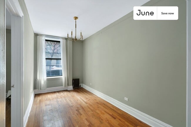 Building Photo - 15 W 107th