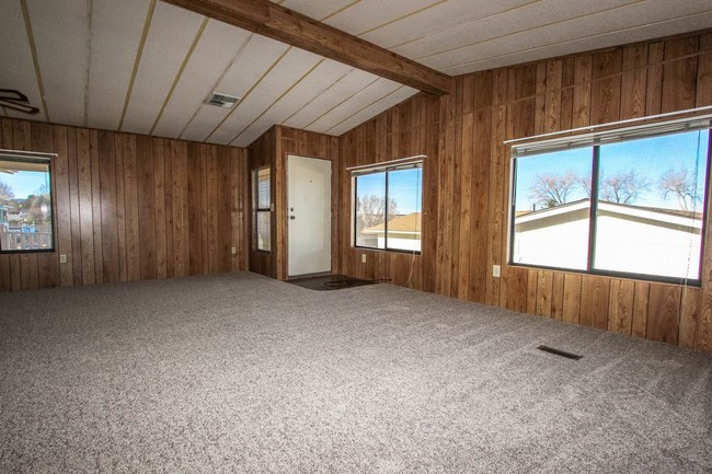 Building Photo - 3141 Simpson Lane - APPLICATION PENDING