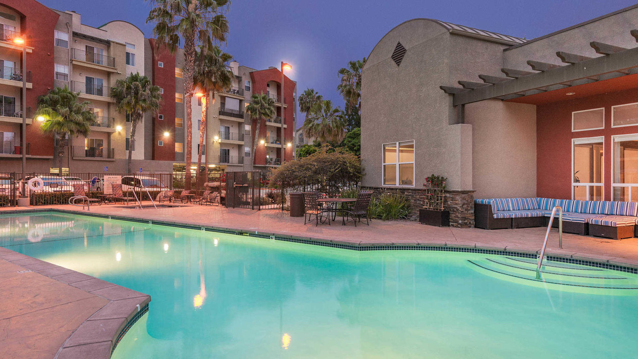 Del Mar Ridge Apartments - San Diego, CA | Apartments.com