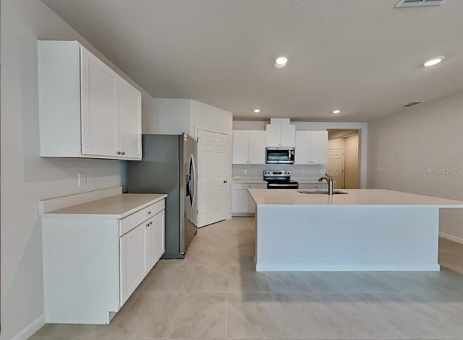 Foto del edificio - 904 English Oaks Ct