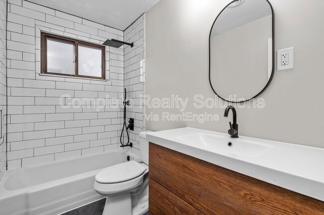 Building Photo - 1503 Wexford Ave