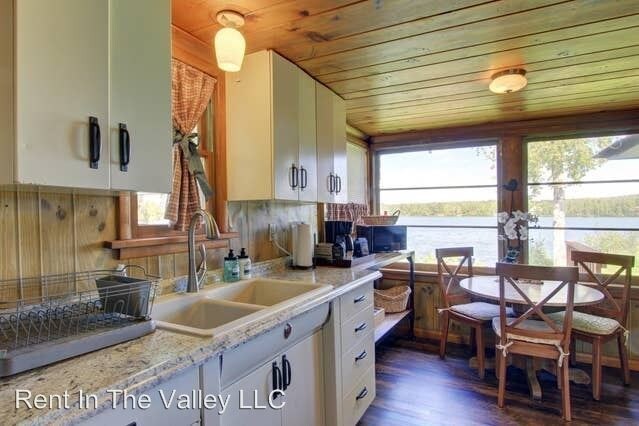 Foto del edificio - 2 br, 1 bath House - 325 W Lake View Ave
