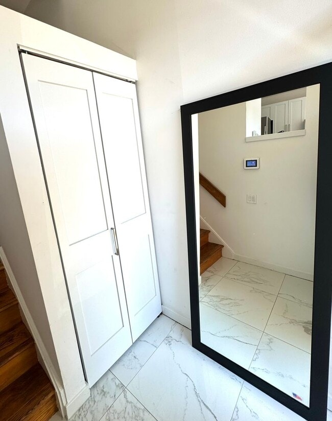 Foto del edificio - Luxurious 3-Bedroom Townhome in Fairmount!...