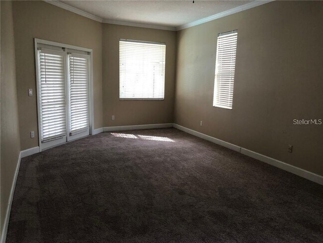 Foto del edificio - 10373 Emerald Woods Ave
