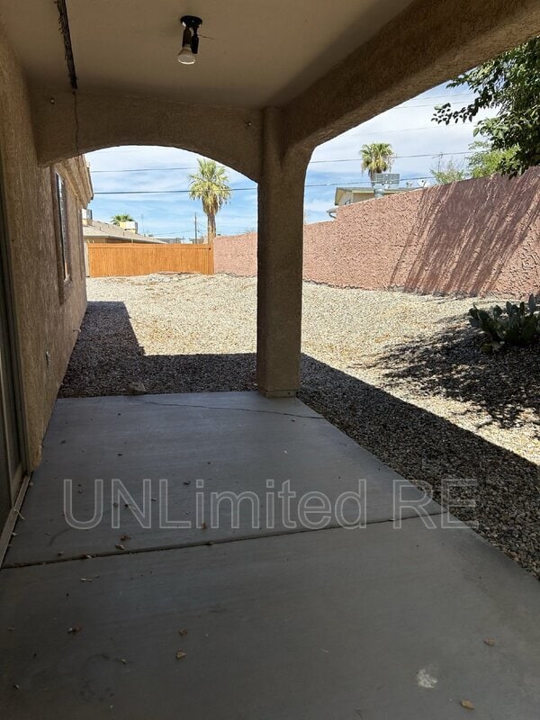 Building Photo - 3001 Talley Dr