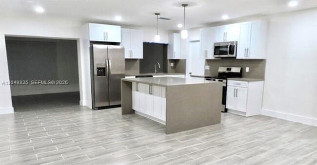 Foto del edificio - 1030 SW 96th Ave