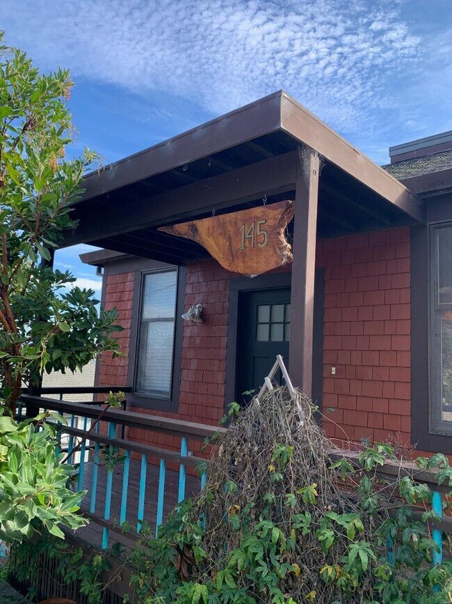 Foto del edificio - 145 Eddy St
