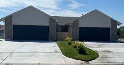 Building Photo - 4551 N Sandplum Ct