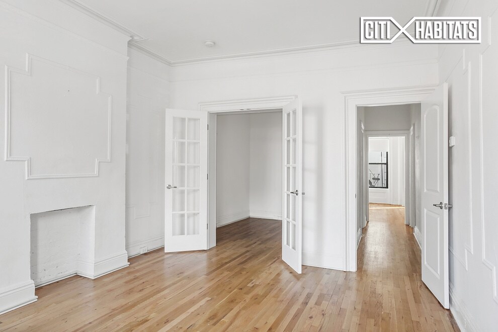 Foto del edificio - 605 Vanderbilt Ave