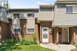 Building Photo - 6714 Rose-Ville Garden Dr